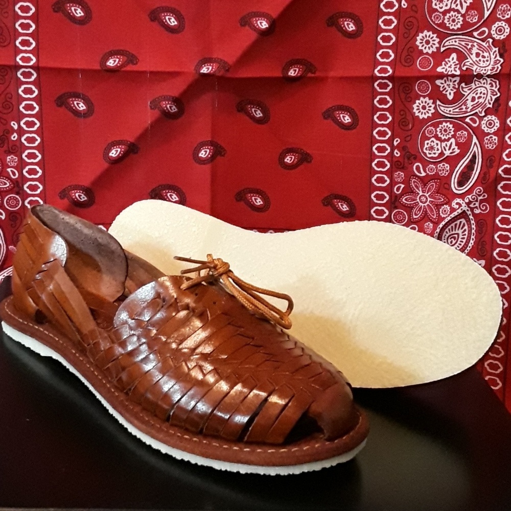 Sandals - Picture 2 of 5